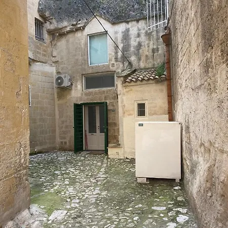 בית הארחה Seicentotufi