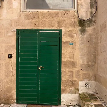 Seicentotufi Pensión Matera